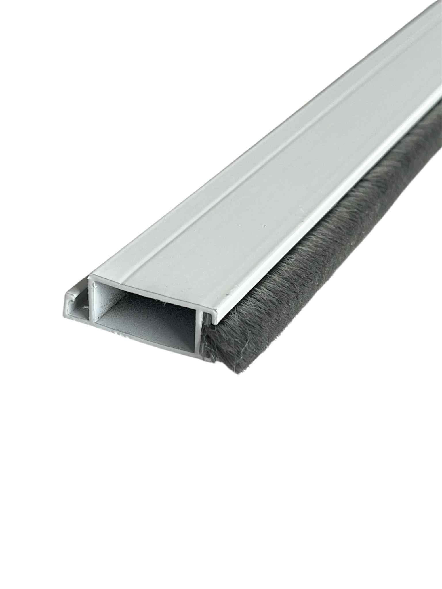 Körbe kefés szúnyogháló profil 33×11